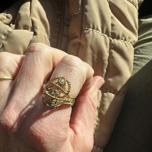 Elegant Gold vintage Women's Ring